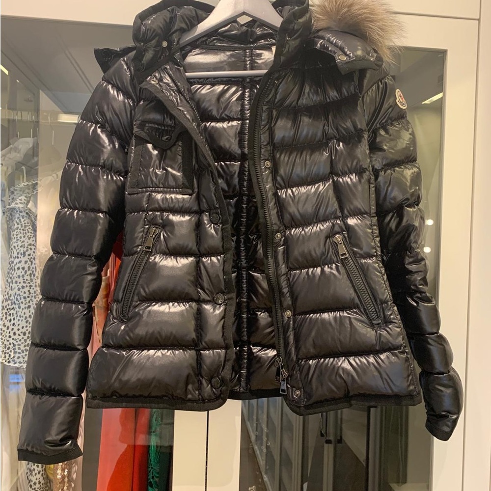 MONCLER armoise short down fur jacket